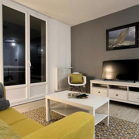 Joli T2 Lumineux Avec Balcon Et Wifi - Proche Cv Daire Aix-en-Provence Dış mekan fotoğraf
