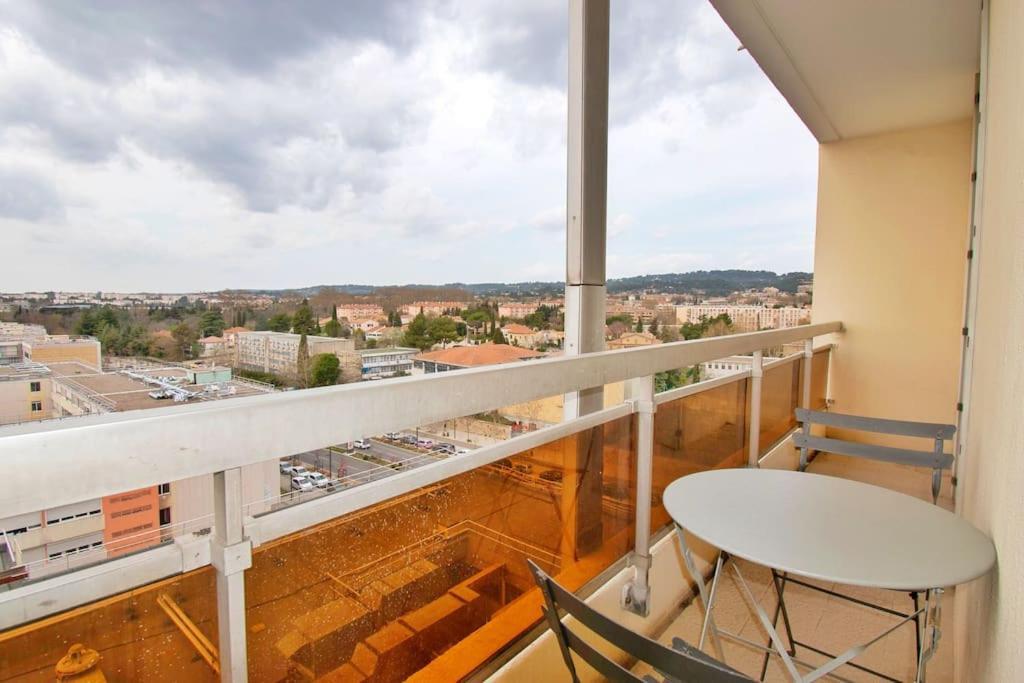 Joli T2 Lumineux Avec Balcon Et Wifi - Proche Cv Daire Aix-en-Provence Dış mekan fotoğraf